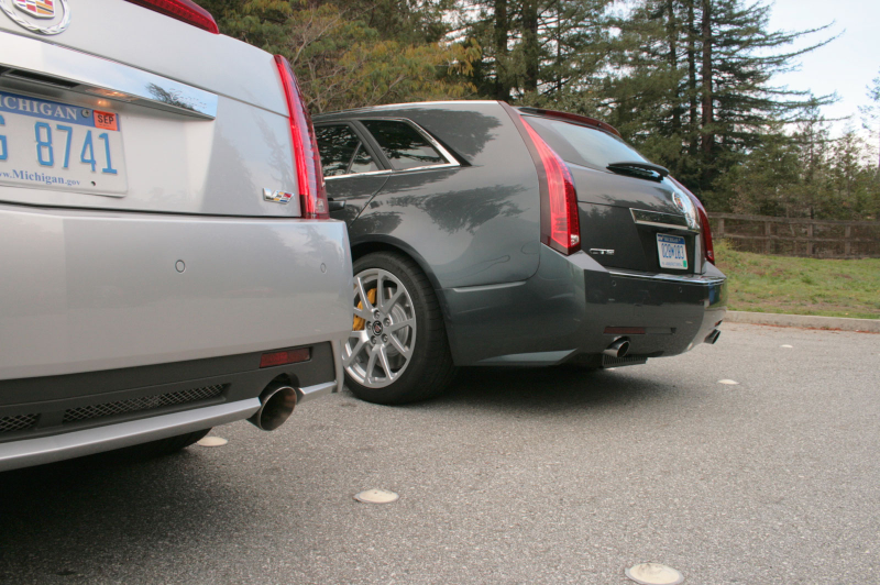 Illustration for article titled Cadillac CTS-V Sport Wagon: First Drive